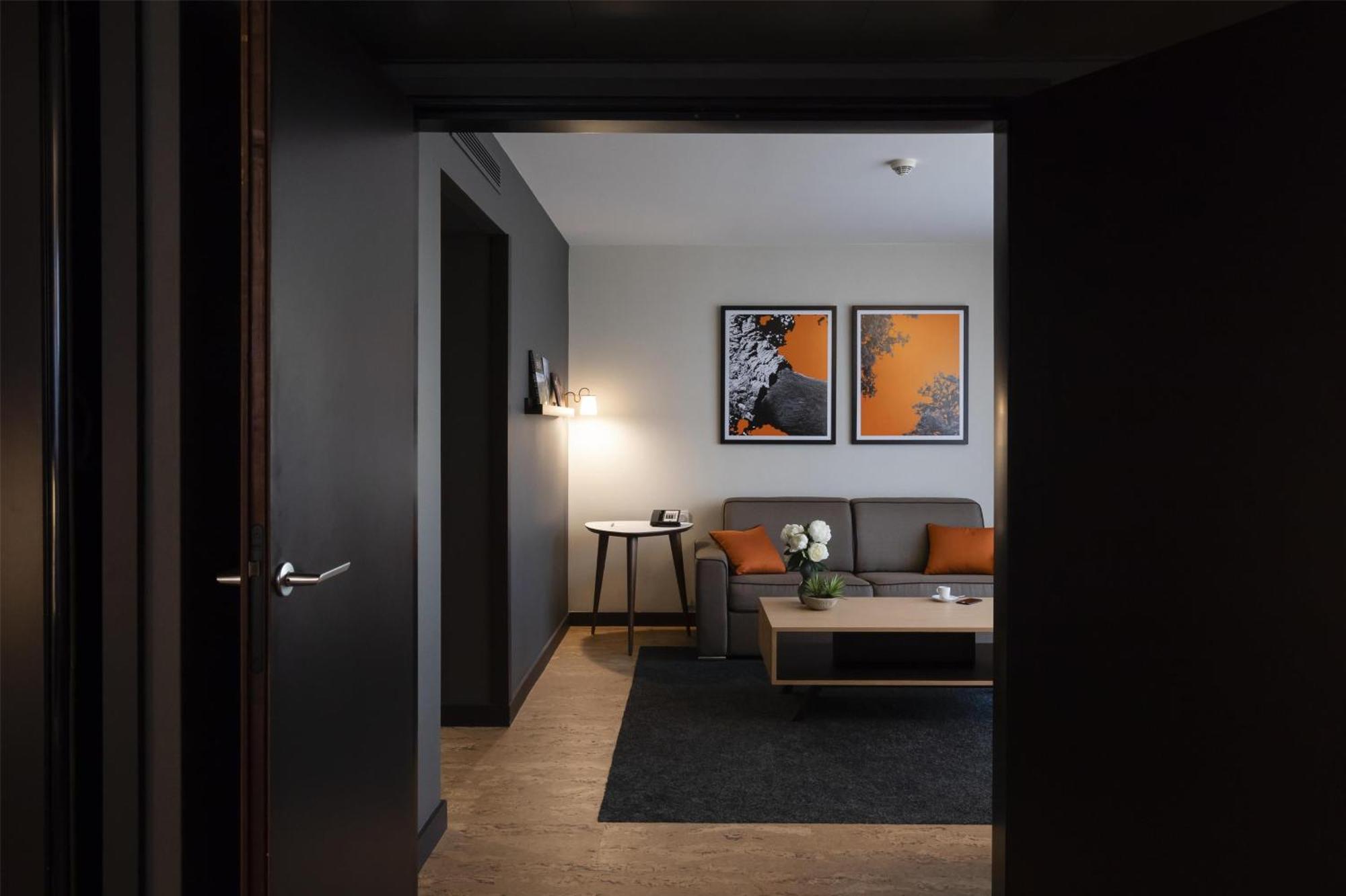 Radisson Blu Hotel, Paris Boulogne Exterior photo